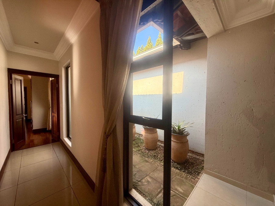 4 Bedroom Property for Sale in Pecanwood Estate North West